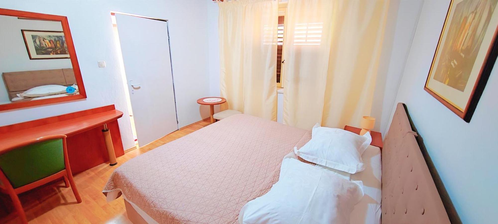 Apartments Jadranka Tučepi Oda fotoğraf